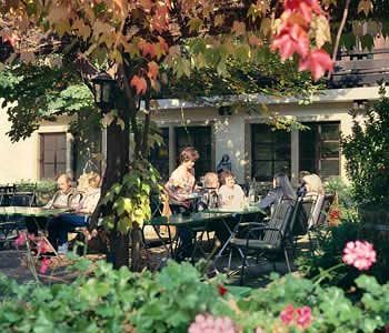 Landhotel Niederthaeler Hof Schloßböckelheim エクステリア 写真